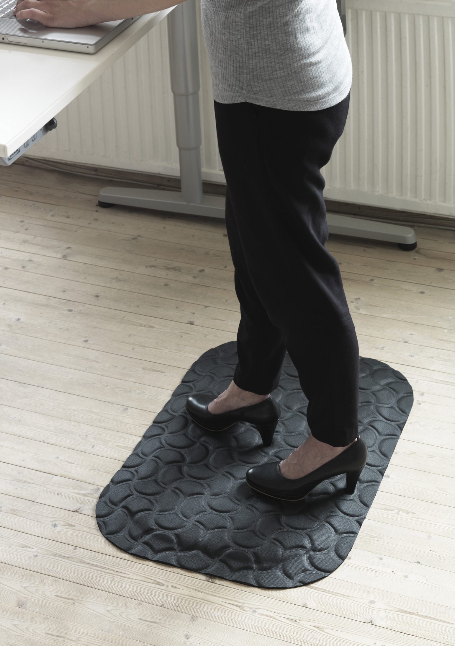 Matting Stand Up Circle Grey Matte 53x77 cm - Bilde 5