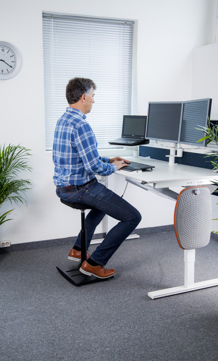 Active sit balans sadelstol, sort/grå kunstlær - Bilde 2