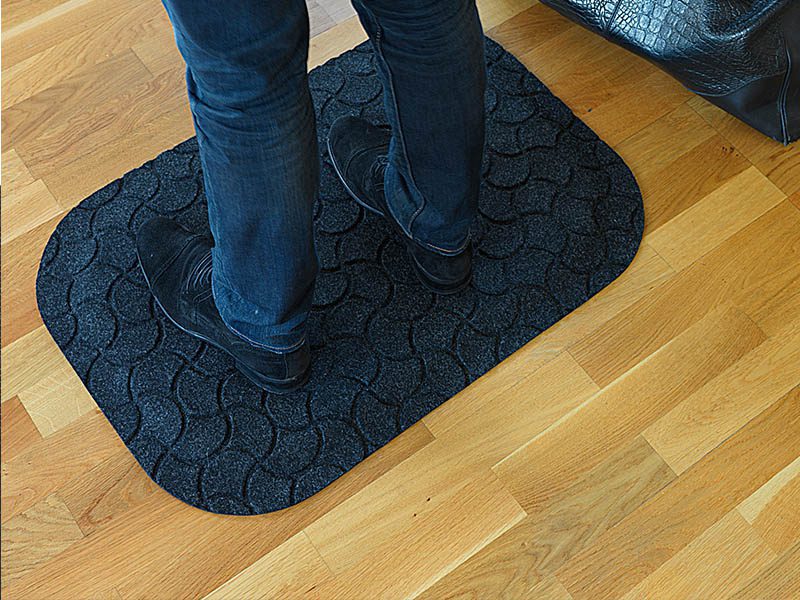 Matting Stand Up Mat Black Matte 53x77cm